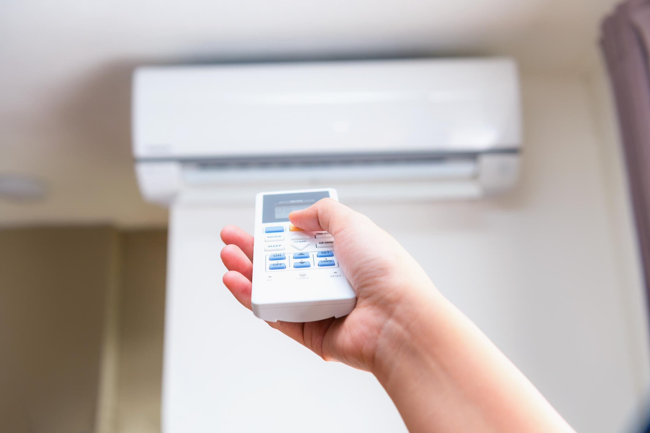 Beat the Heat: Energy-Saving Hacks for a Cooler Home This Summer